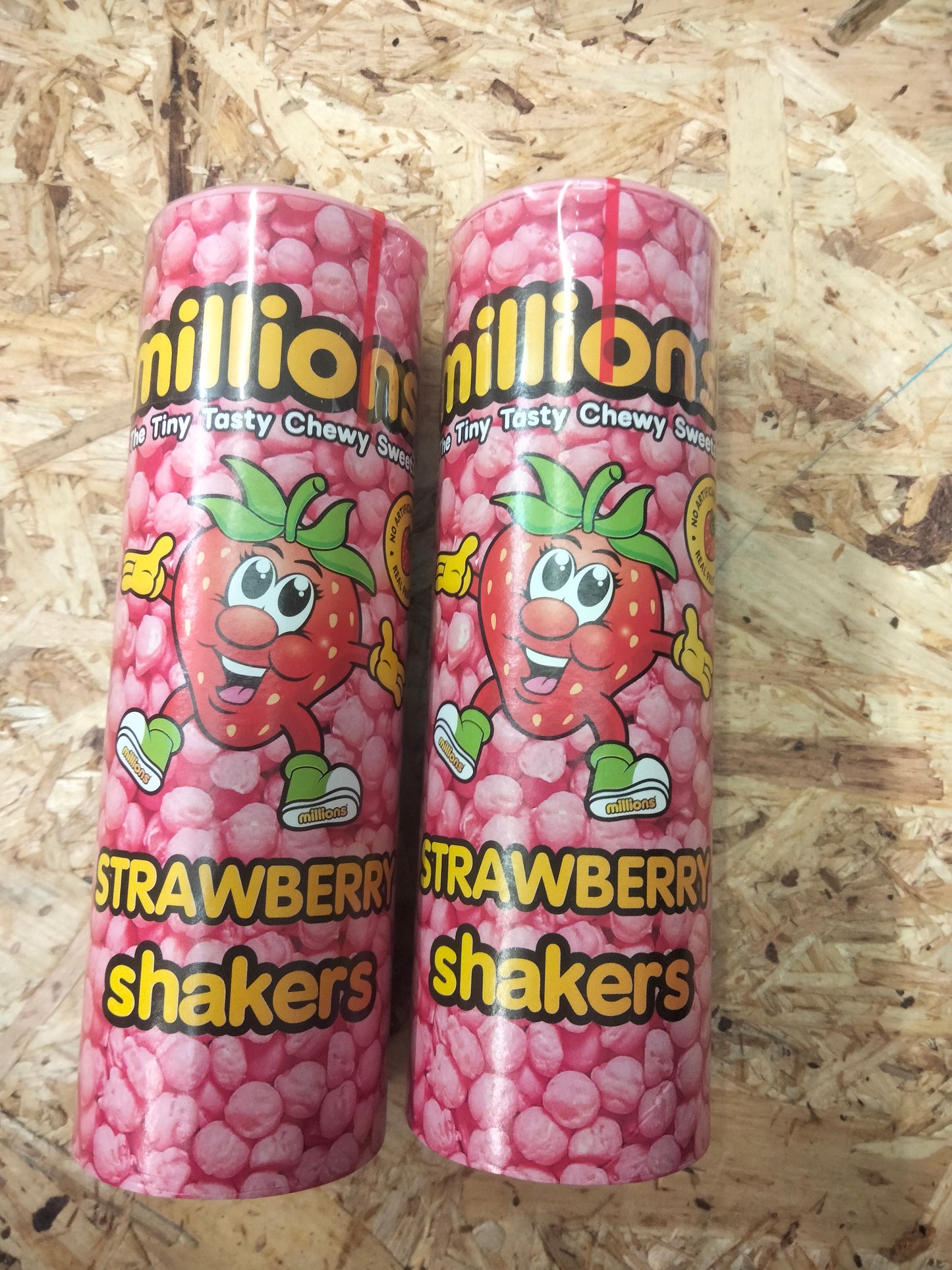 2 x Millions strawberry flavour 82g