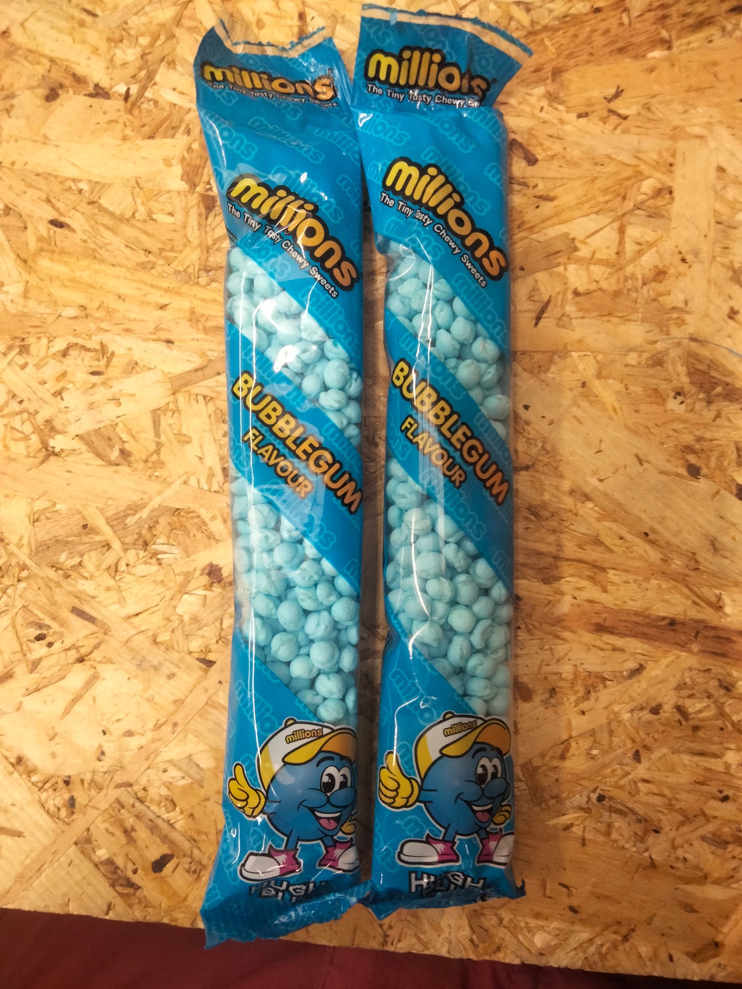 2 x Millions Bubblegum flavour 55g
