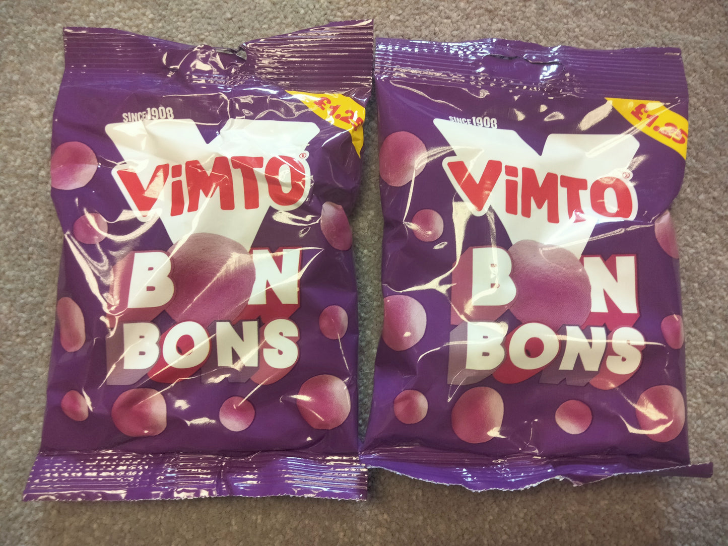 2 x Vimto bonbons 120g