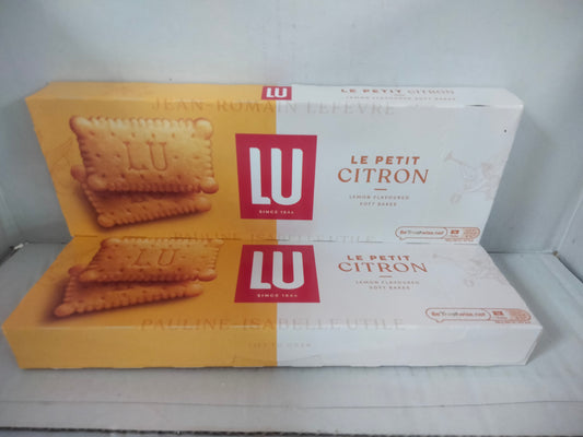 2 x LU Lemon flavoured soft bakes