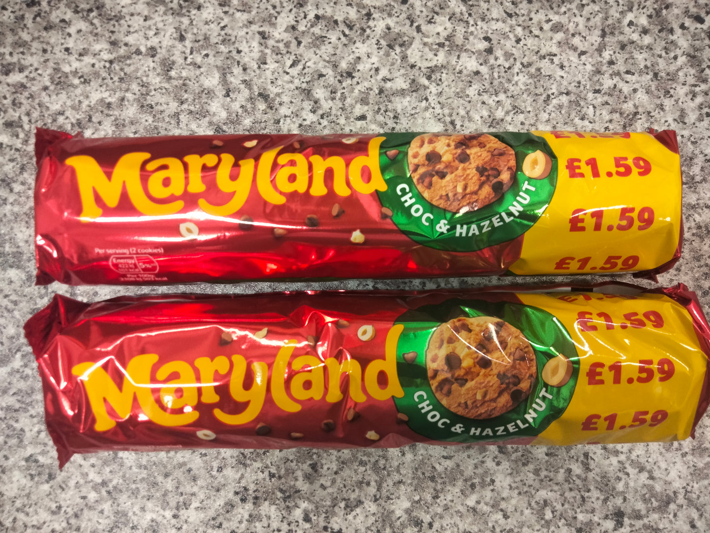 2 x Maryland chocolate & hazelnut cookies 200g