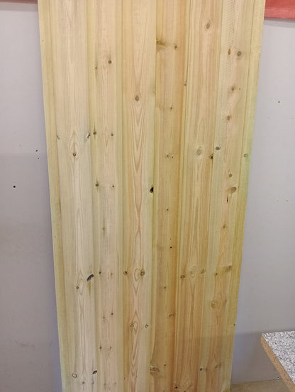 Heavy duty tongue and groove gate