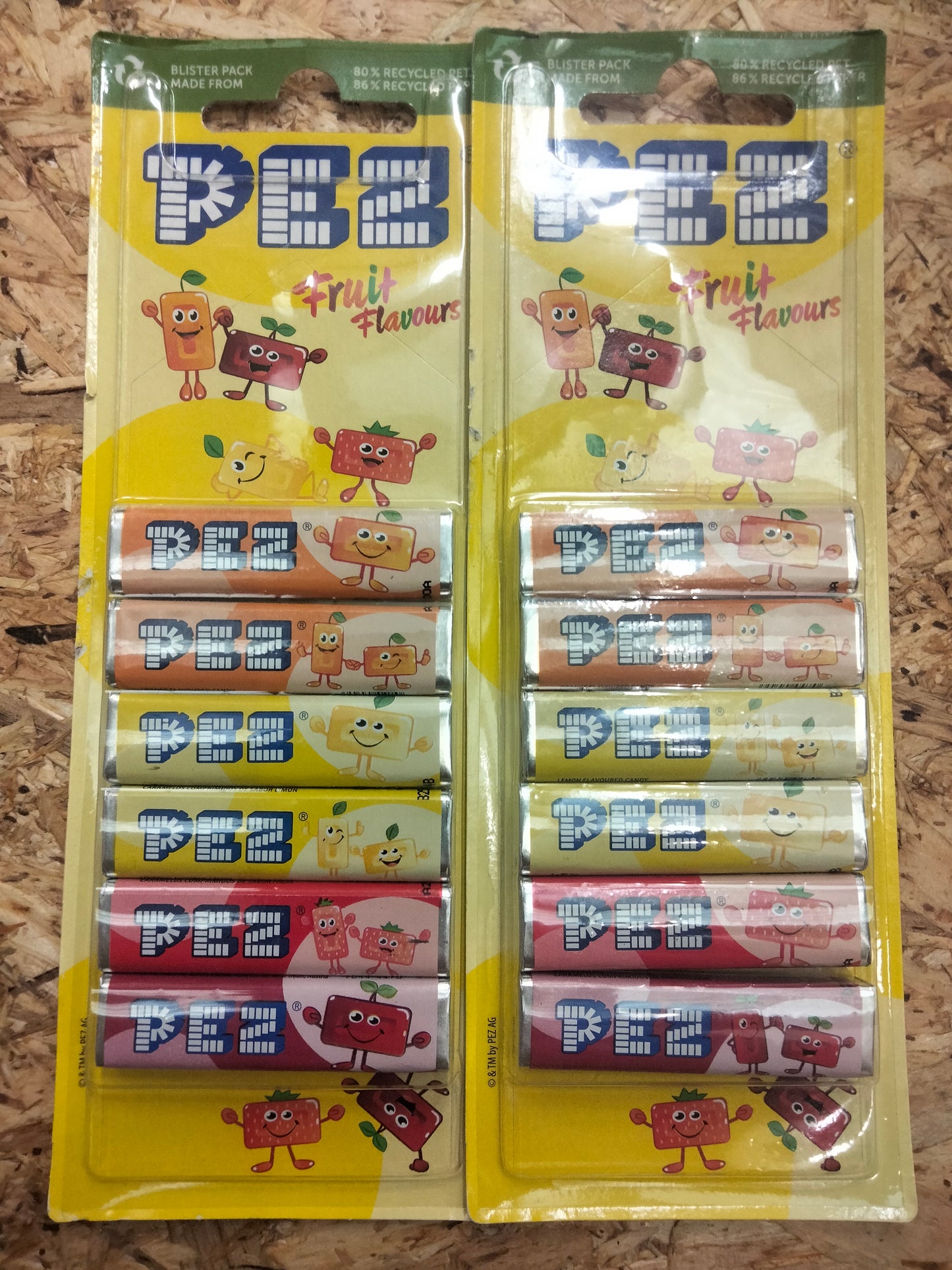 2 x Pez fruity flavours