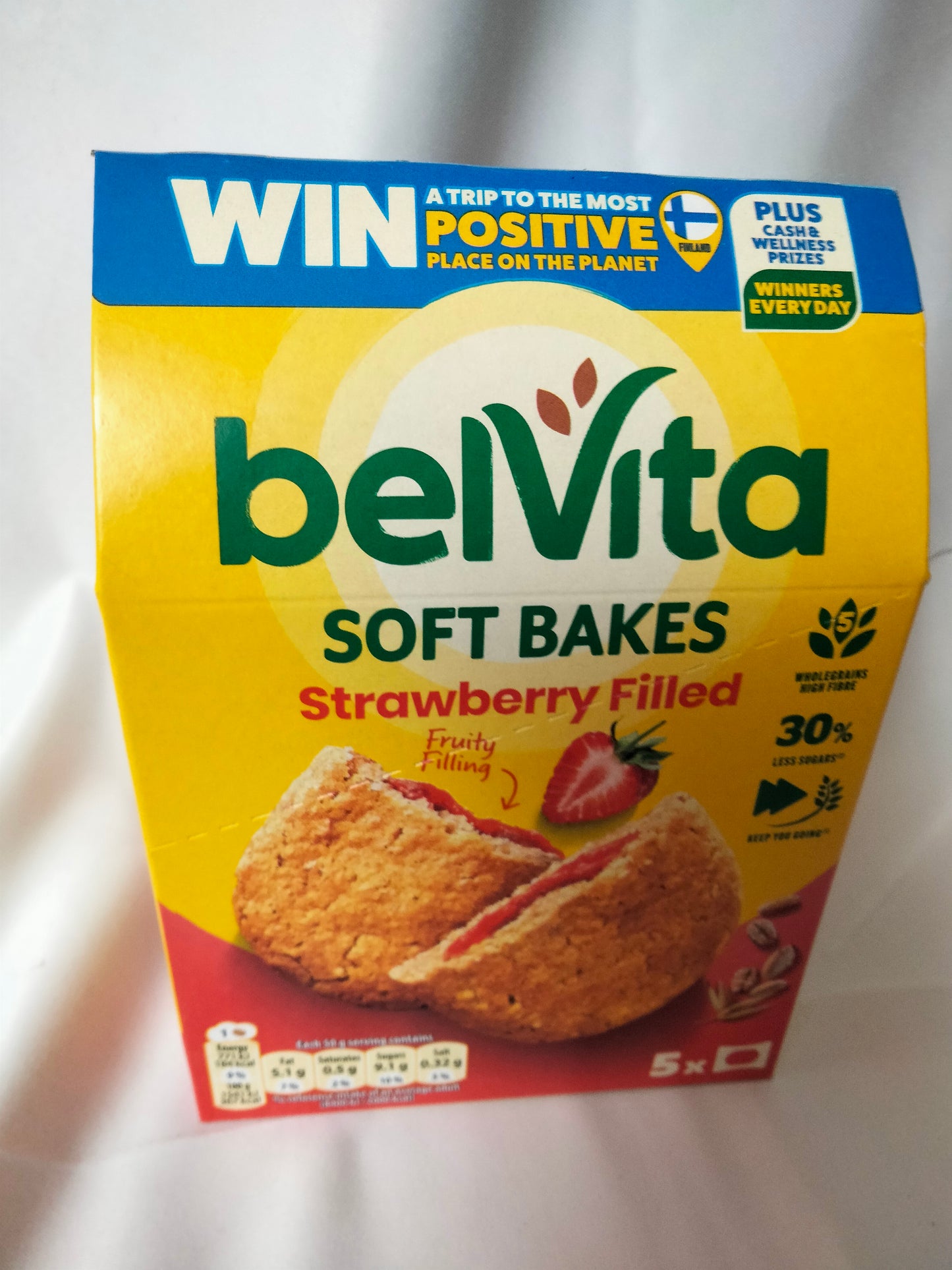 Belvita soft bakes strawberry filled